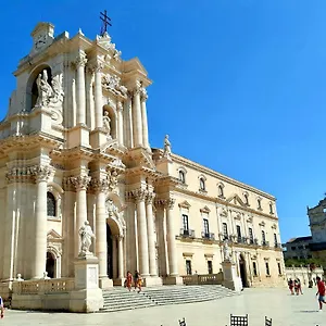 Elegante In Palazzo Storico Ortigia , Syracuse Italy